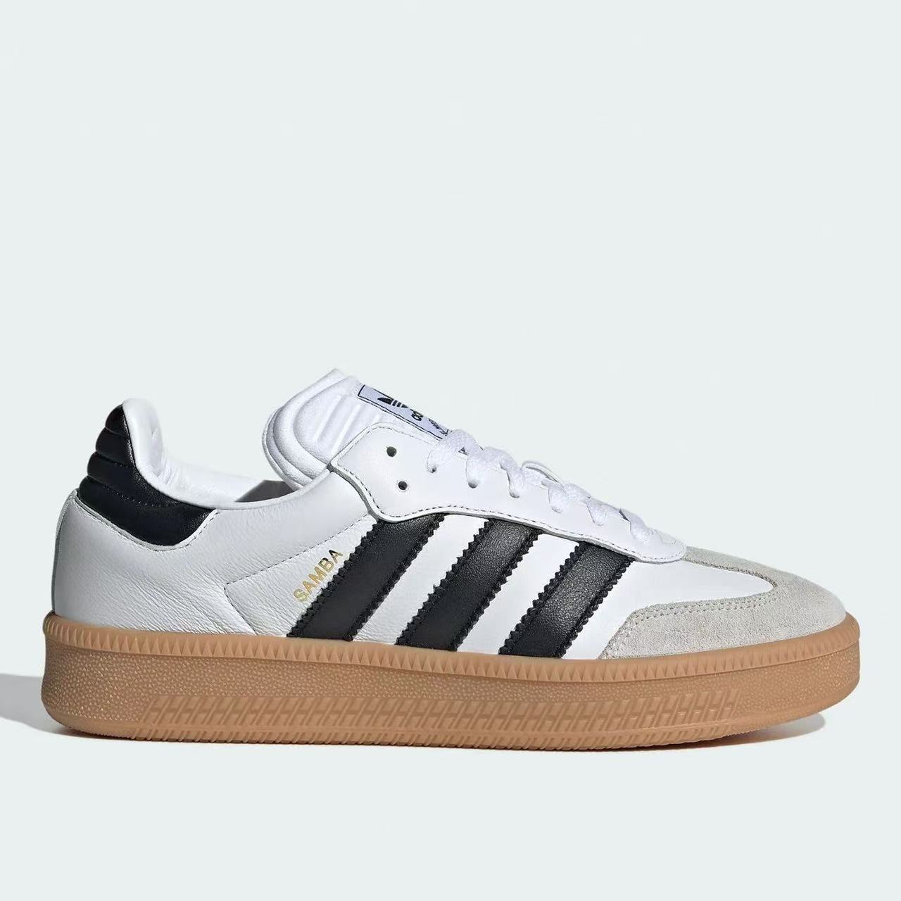アディダス オリジナルス サンバ XLG。快適で汎用性の高い - Adidas Shoes Samba のレビューと価格